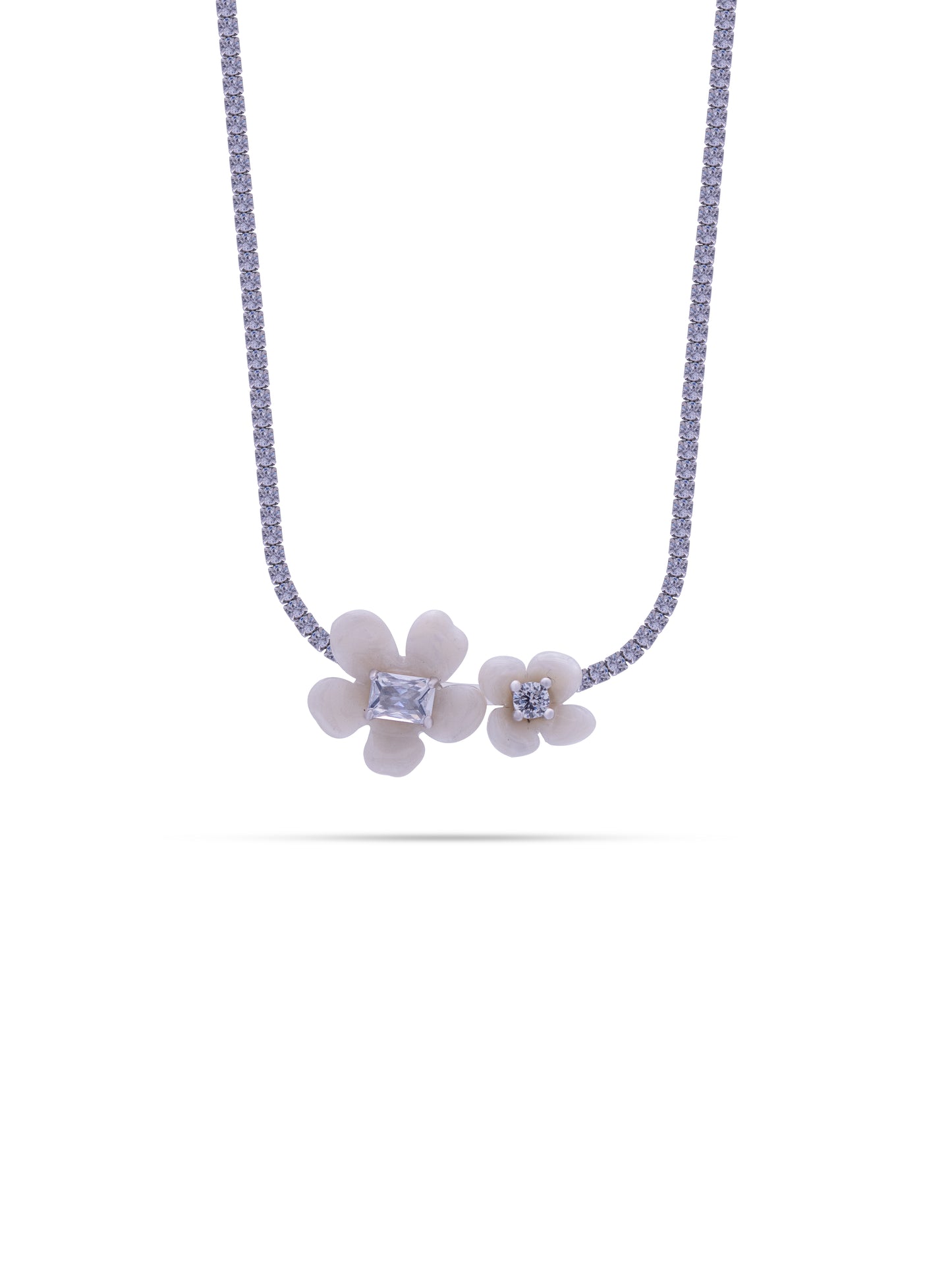 Siyajewelly Elegant White Floral Crystal Necklace – Silver Tone Sparkling Flower Necklace for Women